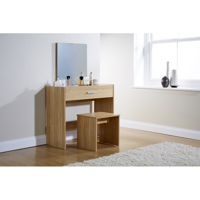 Buckland Dressing Table with Mirror, Oak