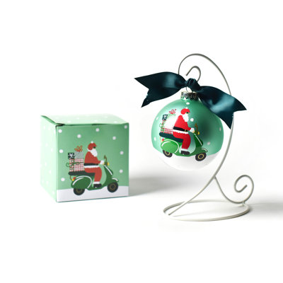 «Here Comes» Père Noël scooter ornement en verre de 100 mm avec support blanc