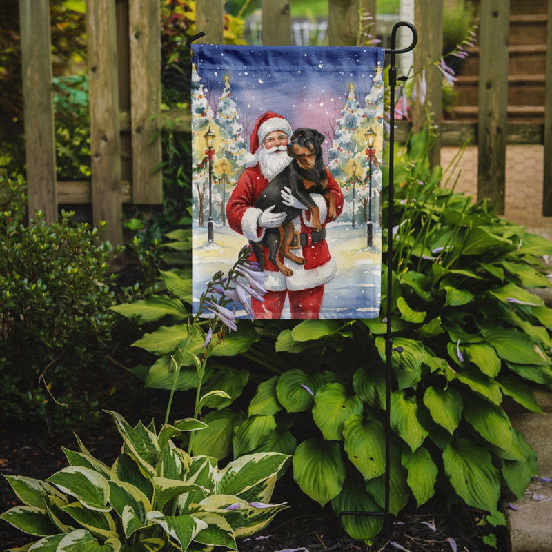 Rottweiler avec le drapeau du jardin du père Noël, Taille du jardin, Rottweiler