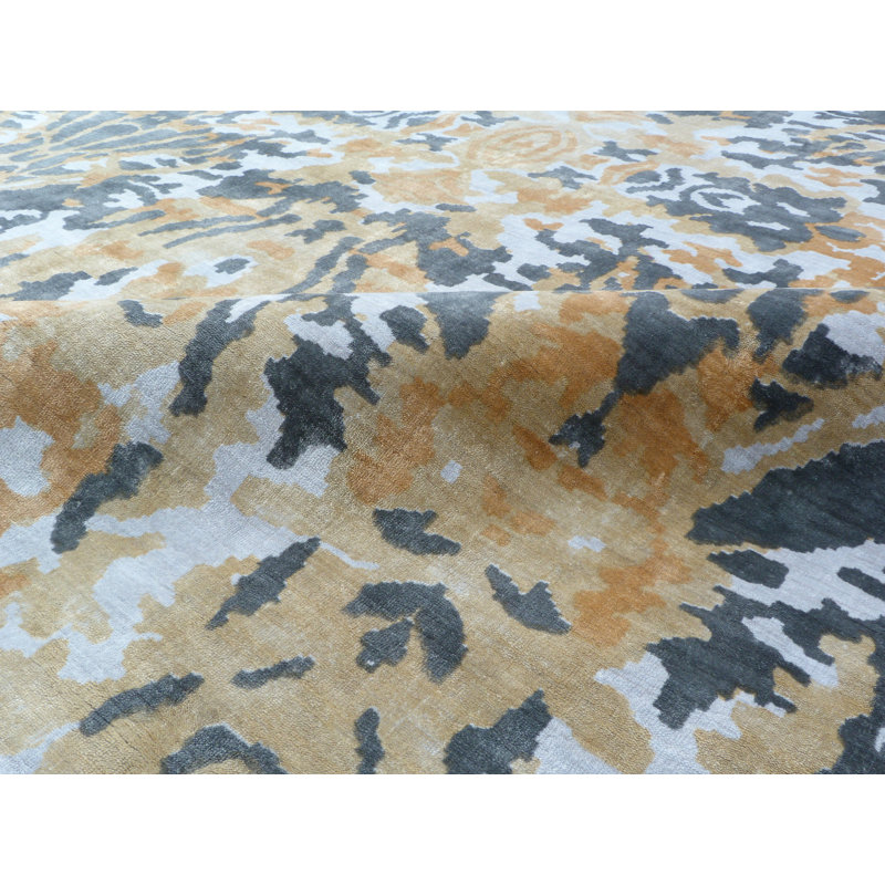 Cassina Wool Oriental Area Rug, Rectangle 8' x 10'