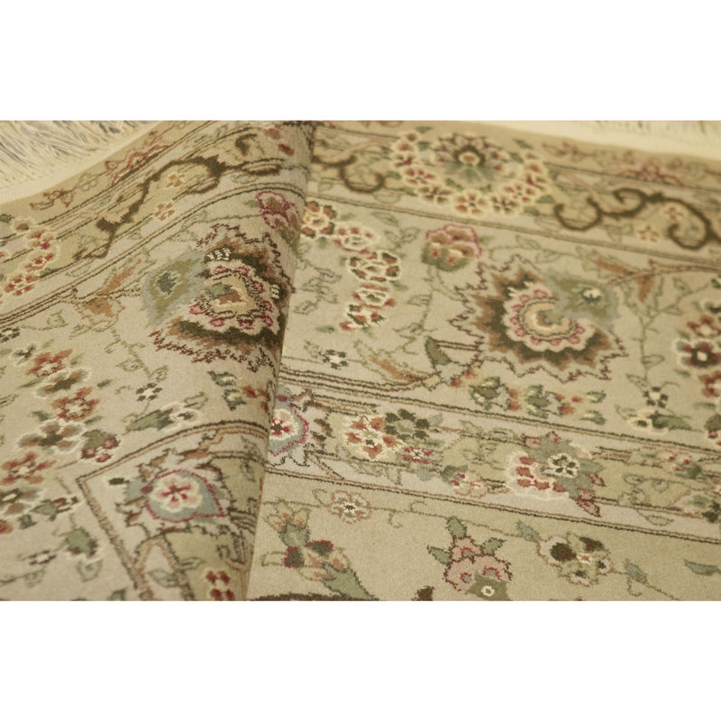 Tapis beige noué à la main de haute qualité