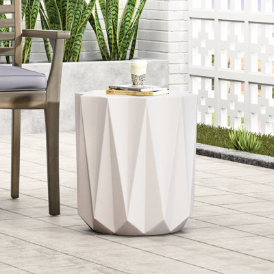 Table d'appoint légère en oxyde de magnésium, 15,38 po x 15,38 po, béton d'extérieur moderne et pratique de 18,31 lb, ajout fonctionnel élégant