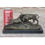 Figurines et sculptures Cataline