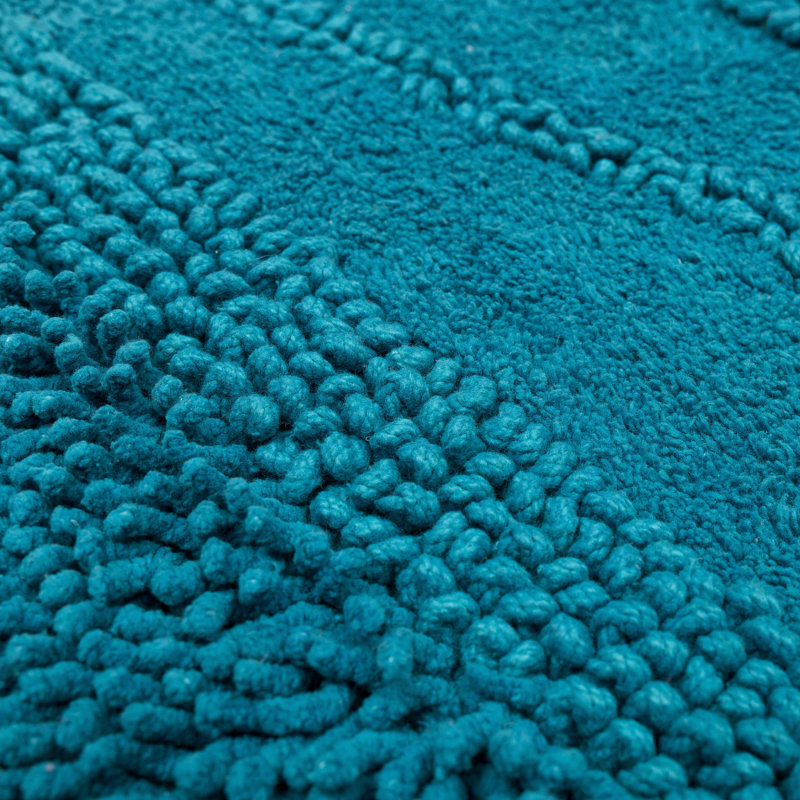 Laverne High/Low Stain/Fade Resistant Non-Slip Machine Washable Bath Mat, Fiesta Teal, 24" W x 60" L