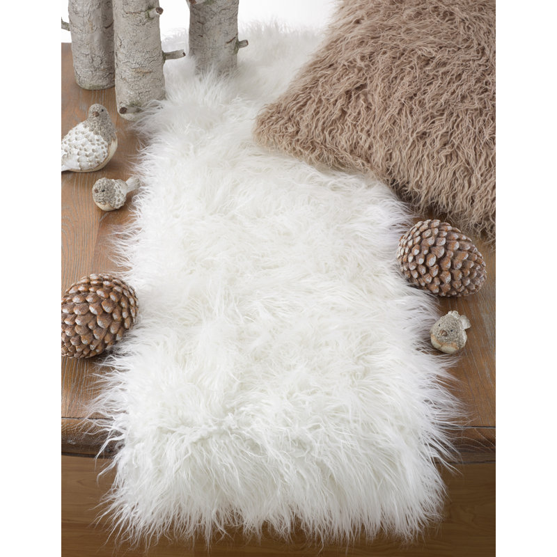 Ciacci Faux Fur Table Runner, 72" x 16", Ivory