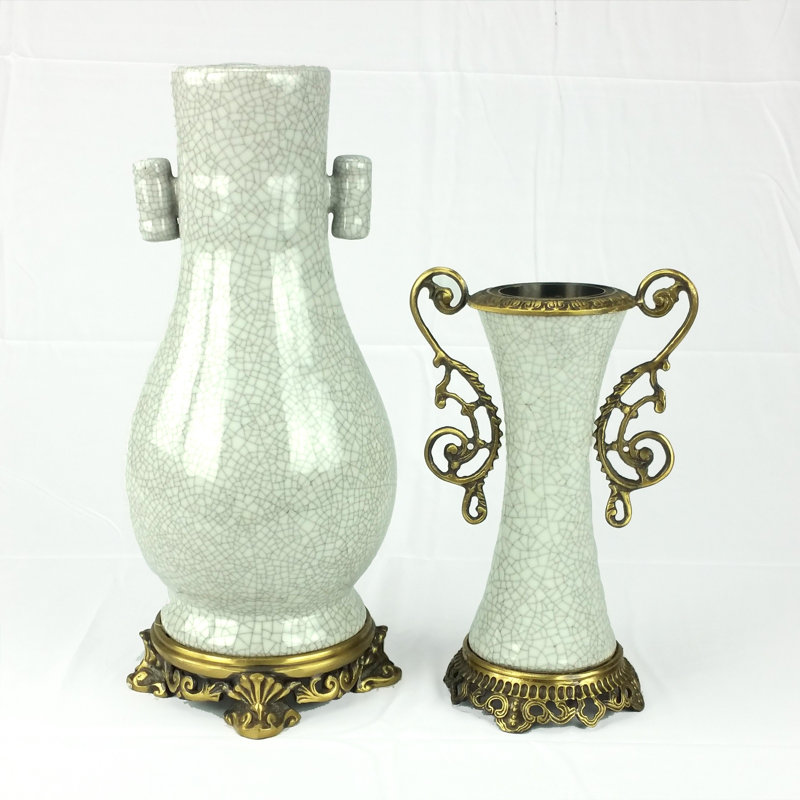 Ensemble de 2 vases de table en porcelaine Ivoire/or Lawley