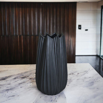Jasier Ceramic Table Vase
