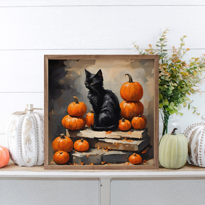 «Chat noir avec une pile de citrouilles» sur bois, H 12 po x l 12 po