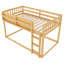Lit superposé simple convertible simple au-dessus d'un lit simple avec structure en bois massif, conception compacte et échelle intégrée pour les enfants et les petites pièces-465335080