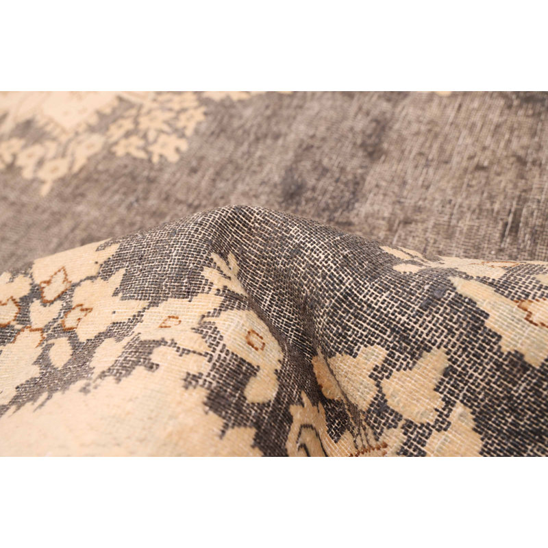 Tapis gris Antalya 7 pi 6 po x 10 pi 3 po