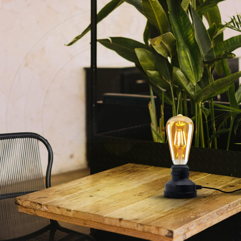 Antoinese Metal Lamp Base Lamp, Black