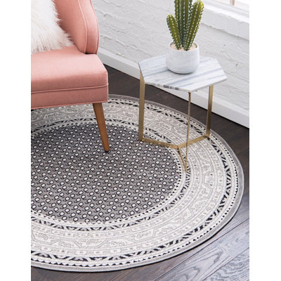 Wingate Oriental Indoor Rug