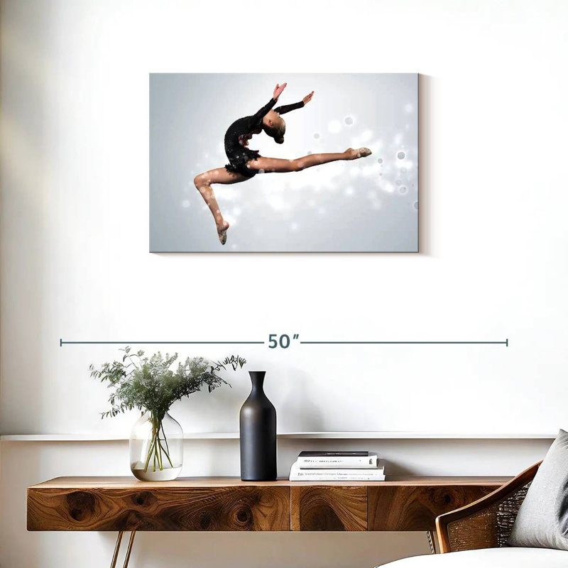 Fille de gymnastique Sireci, H 20 po x l 30 po