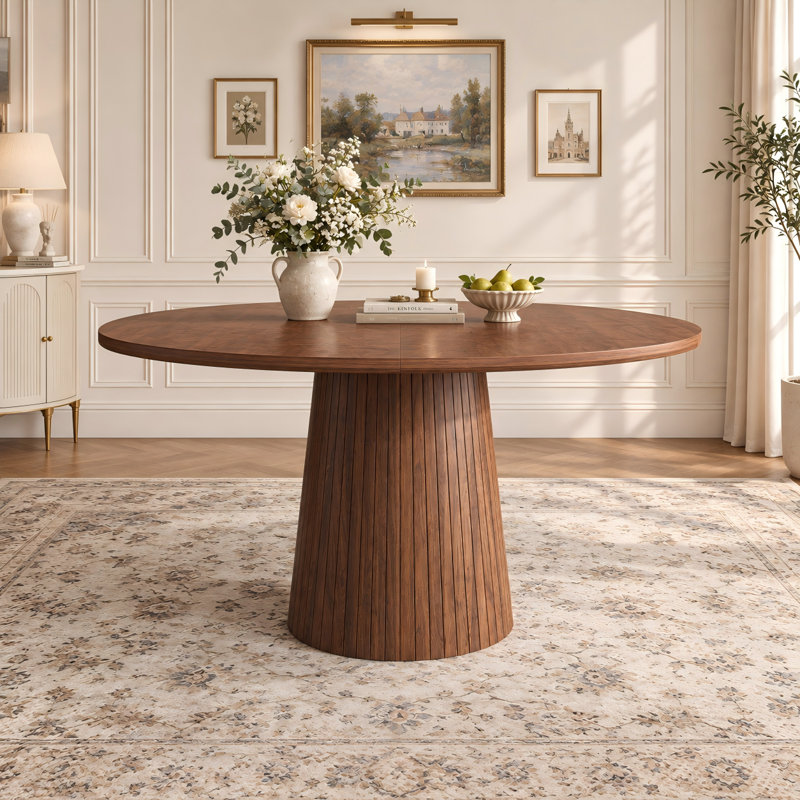 Table de salle à manger ronde de style campagnard moderne pour 4 personnes, piètement en lattes de bois, finition noyer, idéale pour la cuisine et le salon.