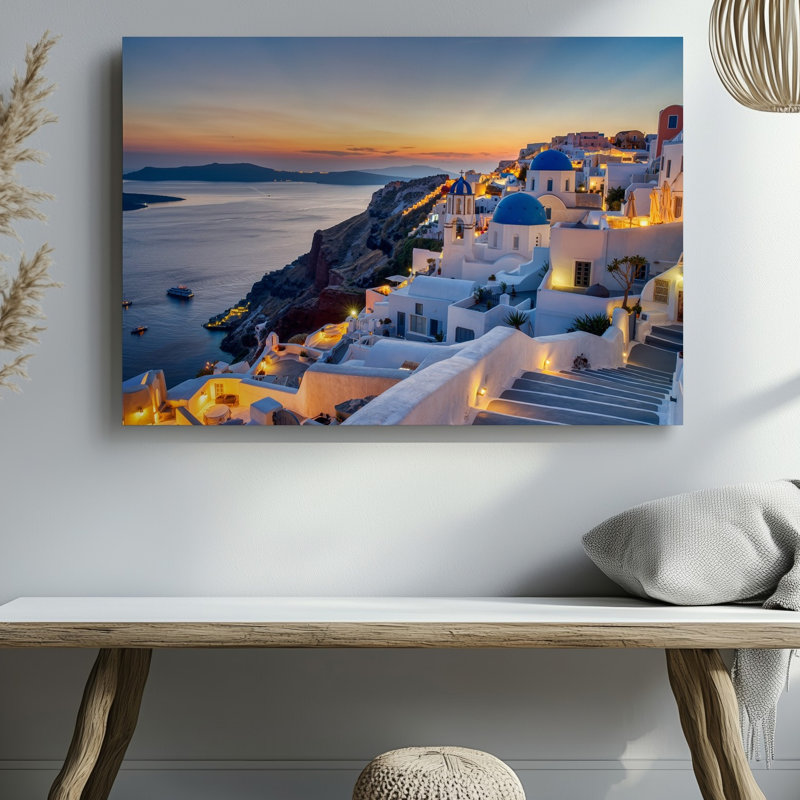 Toile, "A couper le souffle, coucher de soleil sur les bâtiments blancs délavés", art mural de Santorini, Grèce