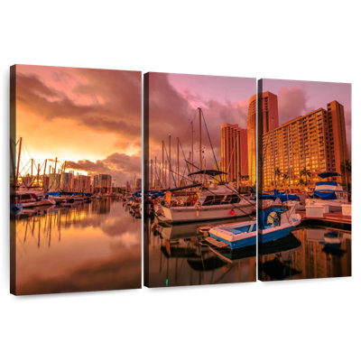 Aletra Hawaiian Dock Yachts