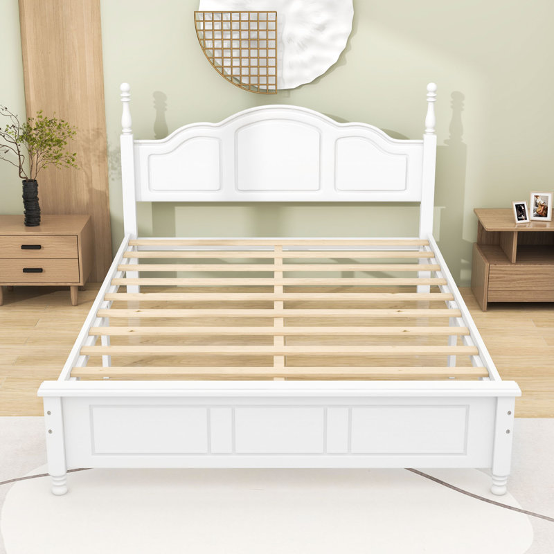Lit plateforme en bois d'inspiration rétro avec tête de lit unique, Grand lit, Blanc