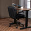 Chaise de bureau avec roulettes et accoudoirs-413373522