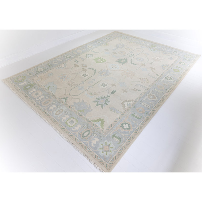 Fiona Hand Knotted Wool Oriental Area Rug, Rectangle 8' x 10'