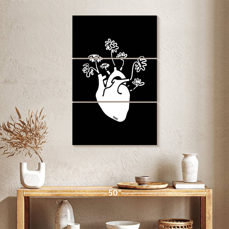 Hardie Blooming Heart, 38" H x 24" W