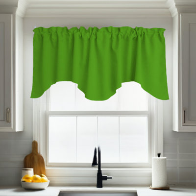 Scalloped Window Valance