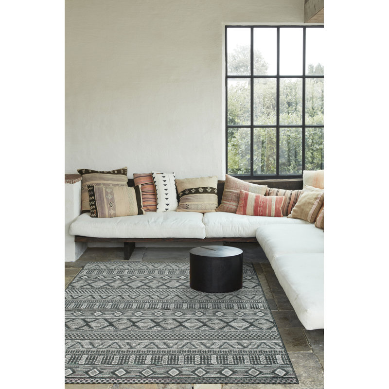 Jamel Indoor / Outdoor Area Rug, Rectangle 80 x 150cm
