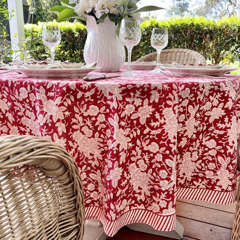 Round Christmas Tablecloth - Red and White Carmen, 90" Round