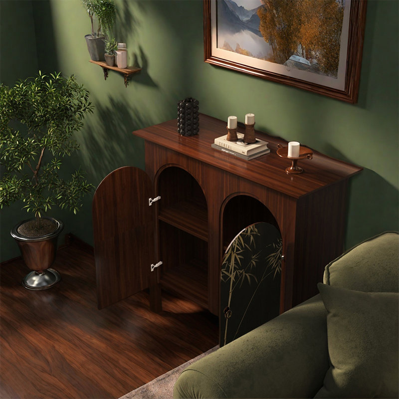 Armoire en bois de pin avec plateau de présentation