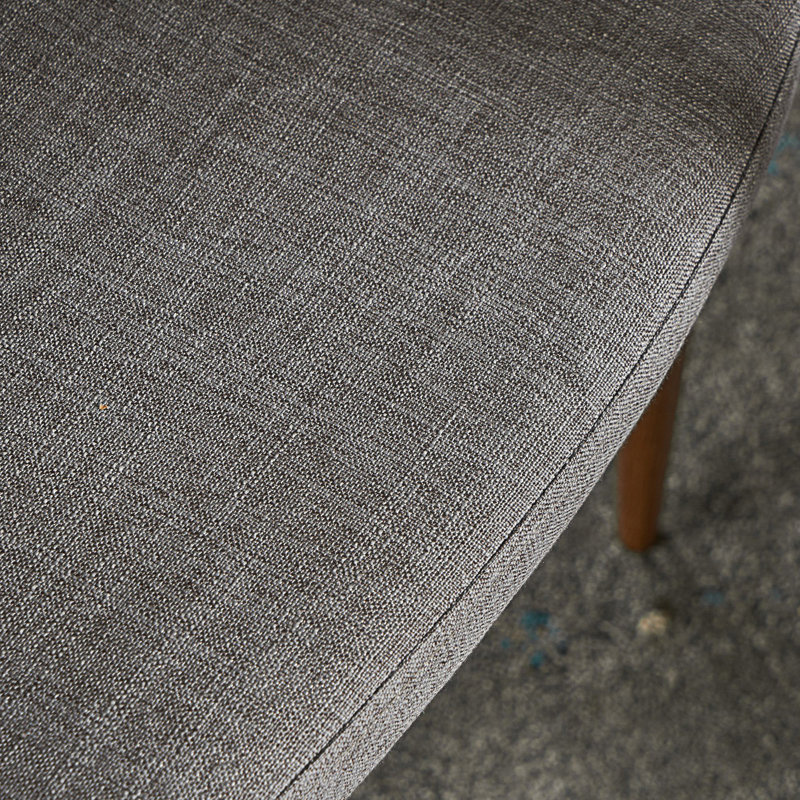 Contoured Support Dining Chair With High-Quality Fabric And Durable Iron Frame, Perfect For Modern And Stylish Interiors.