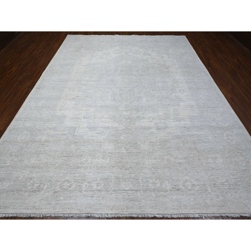 Tapis oriental ivoire en laine noué à la main 8 pi 11 po x 11 pi 7 po Peshawar