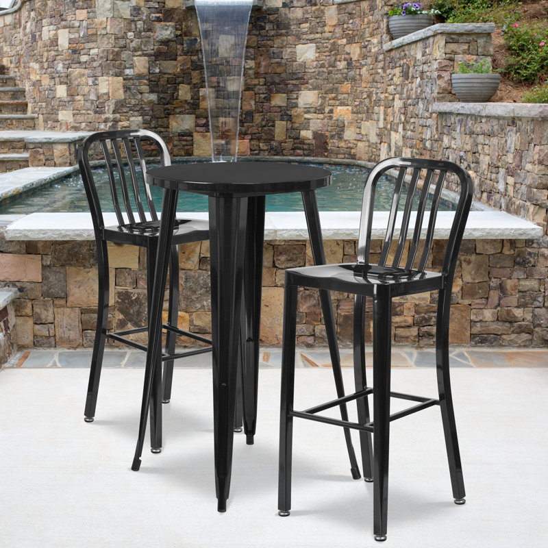 Ensemble de tables de bar rondes d'intérieur / extérieur en métal 30 po Drumfane avec 2 tabourets verticaux à dossier à lattes