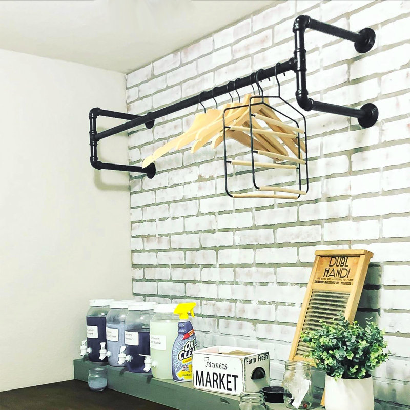 Aalyvia 39.37'' Wall Mounted Coat Rack