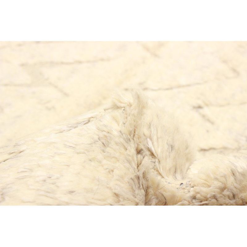 Tapis crème Tangier 5 pi 0 po x 8 pi 2 po