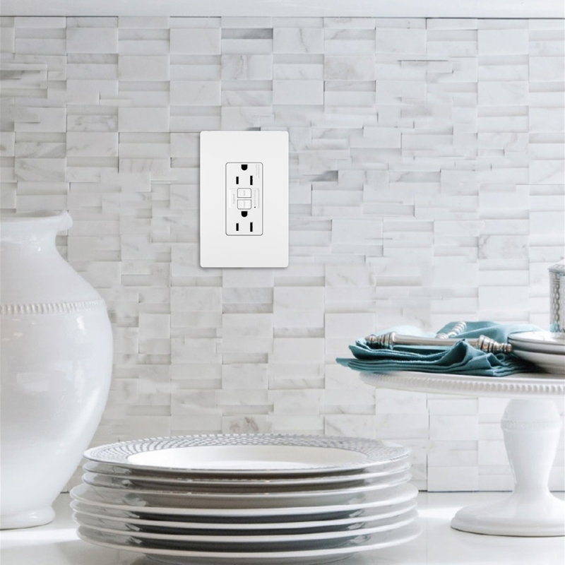 Prise de courant de test de 15 ampères Radiant, Blanc