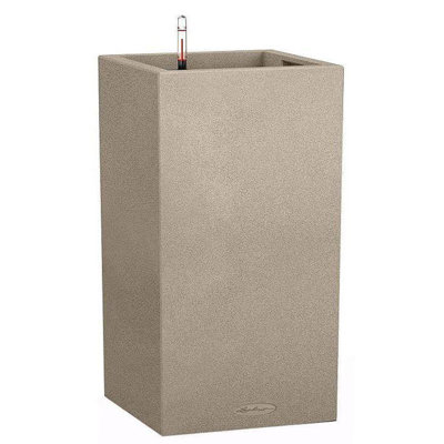 Canto Self-Watering Plastic Indoor / Outdoor Planter Box