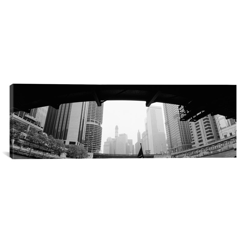 «Chicago, Illinois», reproduction de photo sur toile, H 16 po x l 48 po x P 1,5 po, Toile tendue
