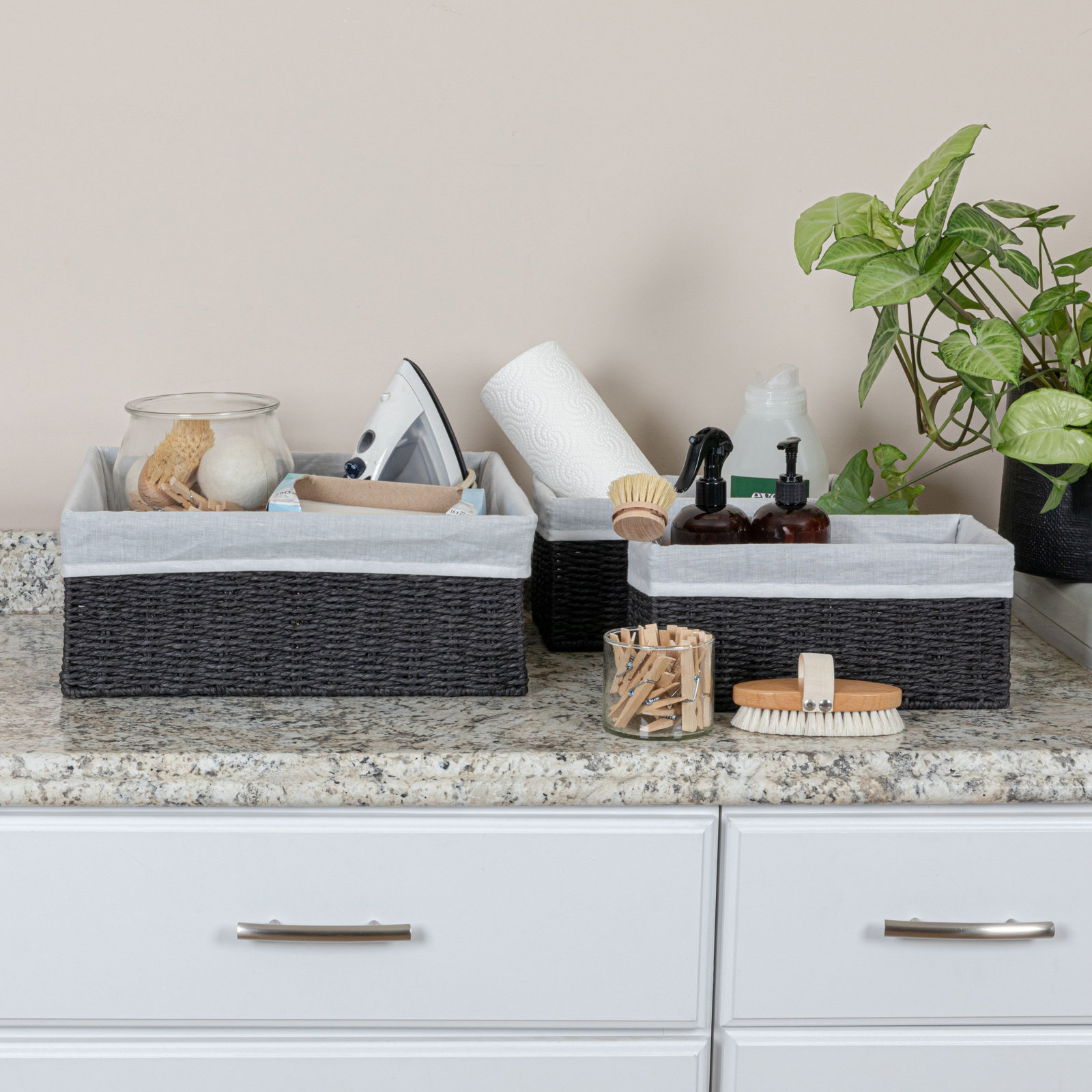 Cimah Handwoven Seagrass Storage Bin, Black