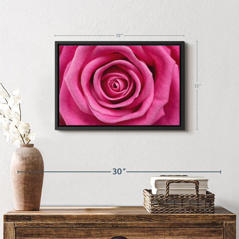 Impression sur toile rose vif, H 13 po x l 19 po
