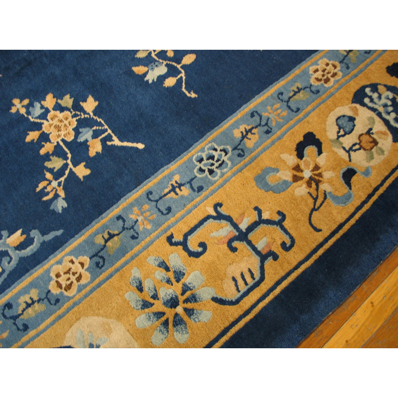 Tapis bleu antique en laine Pékin