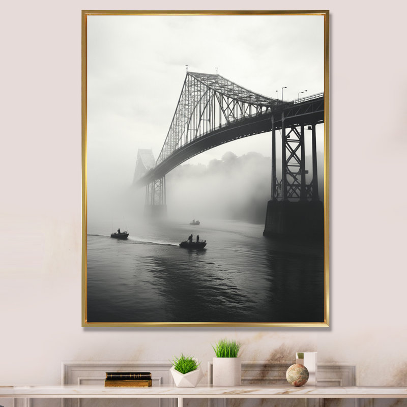 Pont gris dans le brouillard II sur toile, H 20 po x l 12 po x P 1 po, Cadre flottant doré