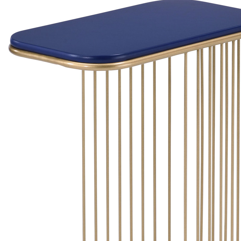 Table d'appoint hypnotisante bleue et dorée avec des options utilitaires distinctives captivantes