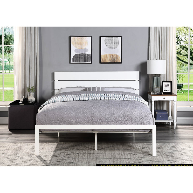 Lit pour grand lit en métal blanc - moderne décontracté avec une résistance de 500 lb pour une utilisation contemporaine et limitée