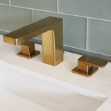Eleganza Widespread Bathroom Faucet with Drain Assembly