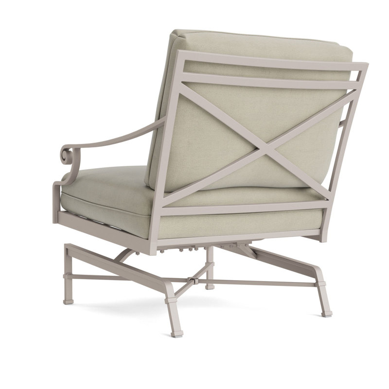 Venetian Outdoor Lounge Chair, Fusion Charcoal, Dove Smooth