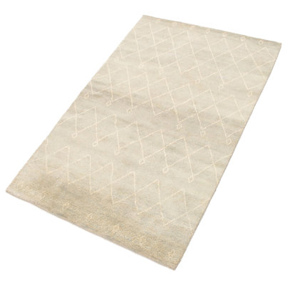 Santoyo Wool Geometric Indoor Rug