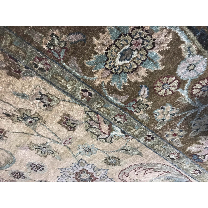 Tapis doré et brun de haute qualité noué à la main