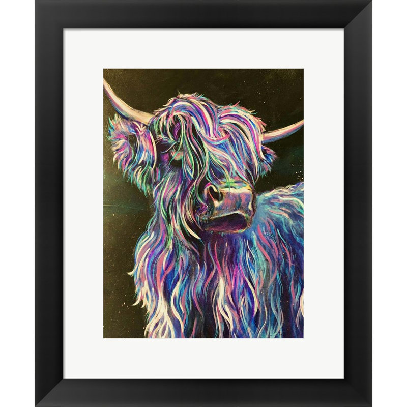 «Highland Cow» par Emma Catherine Debs - impression encadrée