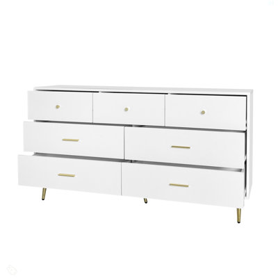 Grande commode à sept tiroirs avec poignée dorée et pieds dorés