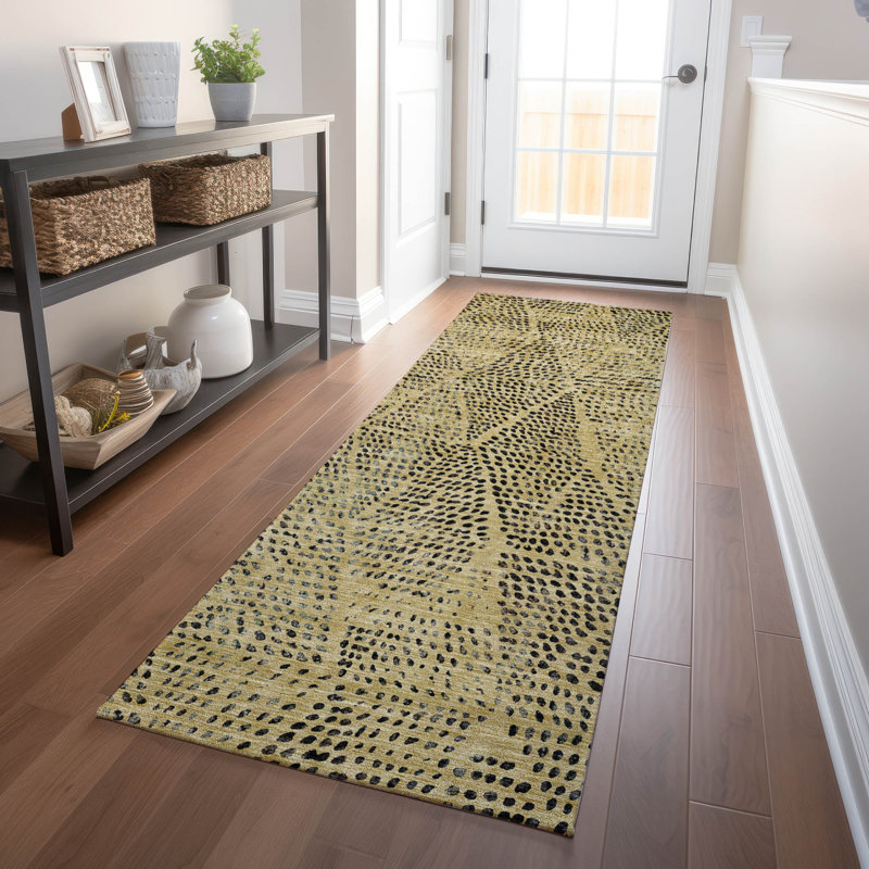 Jurnee Washable Geometric Indoor / Outdoor Rug, Runner 2'3" x 7'6"
