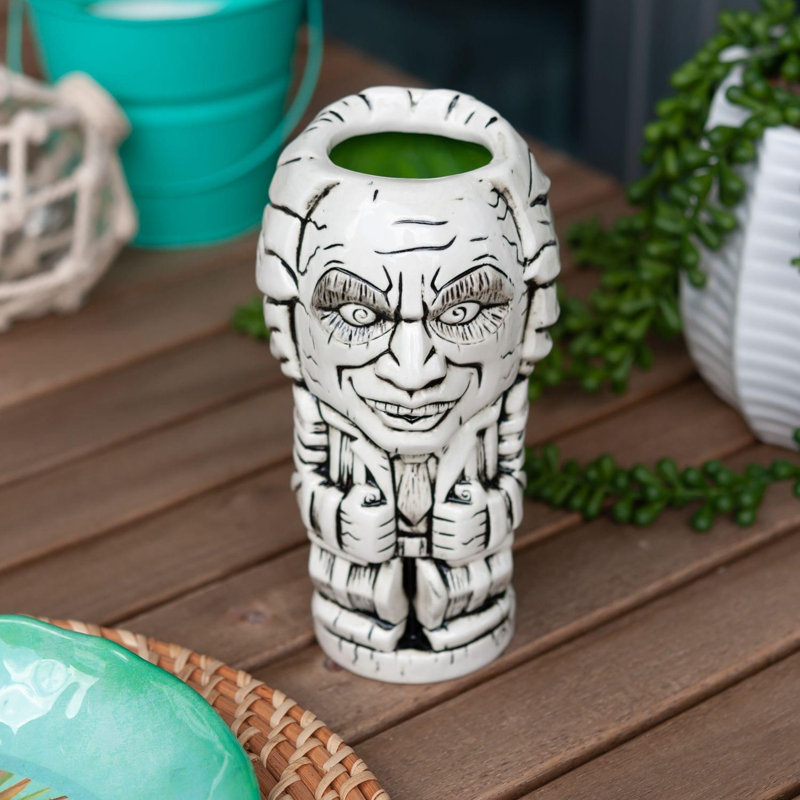 Tasse Geeki Tikis Beetlejuice | Tasse en céramique de style tiki | Contient 21 onces